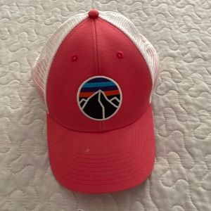 Patagonia mens SnapBack baseball cap